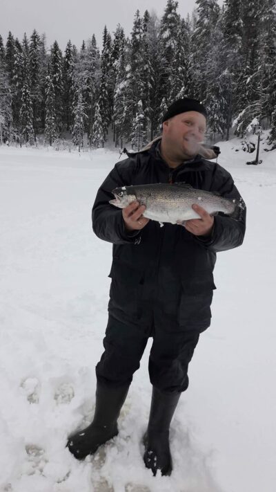 Upėtakis, 1,8 kg