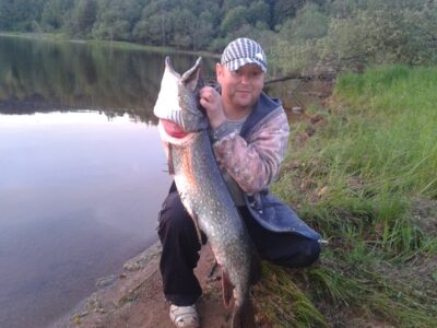 Lydeka, 12,2 kg