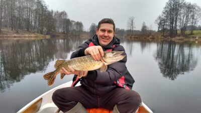 Lydeka, 2,2 kg