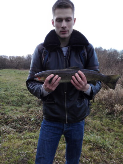 Upėtakis, 1,4 kg