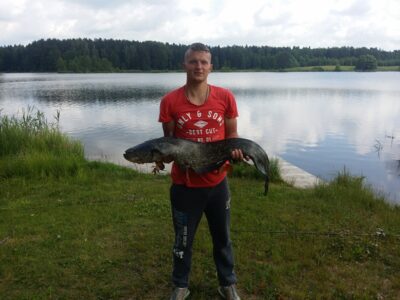 šamas, 9,7 kg