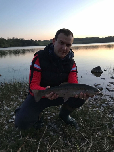 Vaivorykštinis upėtakis