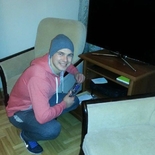 Žvejas(-ė) karollis3