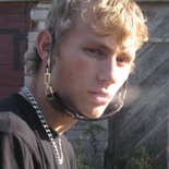 Žvejas(-ė) karixas