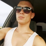 Žvejas(-ė) karolys