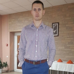 Žvejas(-ė) powilas1987.14996