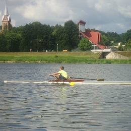 Žvejas(-ė) tadscesna