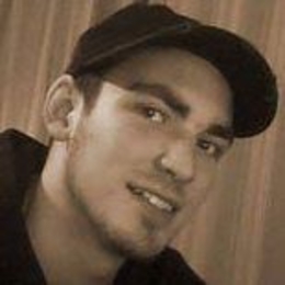 Žvejas(-ė) dedepetia