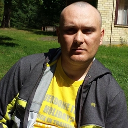 Žvejas(-ė) koste244